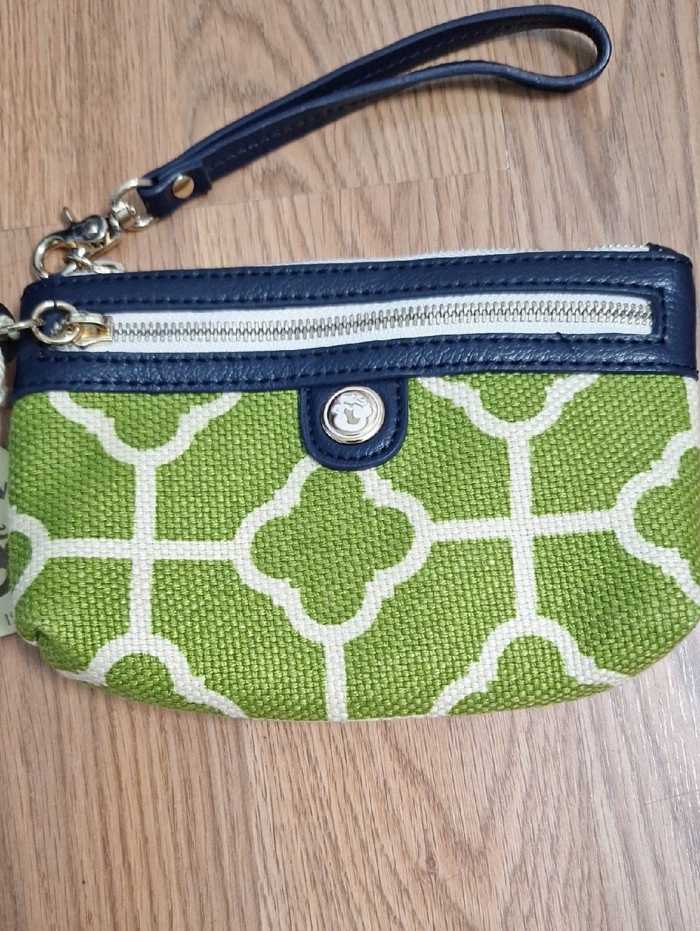 Spartina 449 Leather Linen Lime Green and Navy Patterned Wristlet - Picture 2 of 10